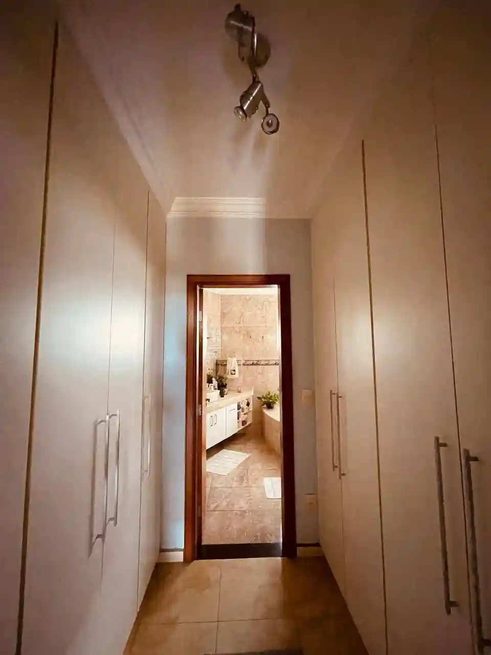 Casa de Condomínio com 4 quartos à venda, 654m² — foto 21 de 29