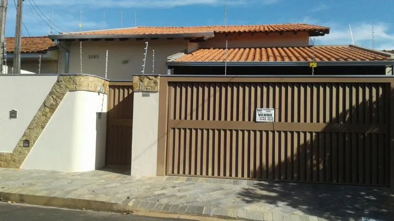 Casa à venda — foto 6 de 6