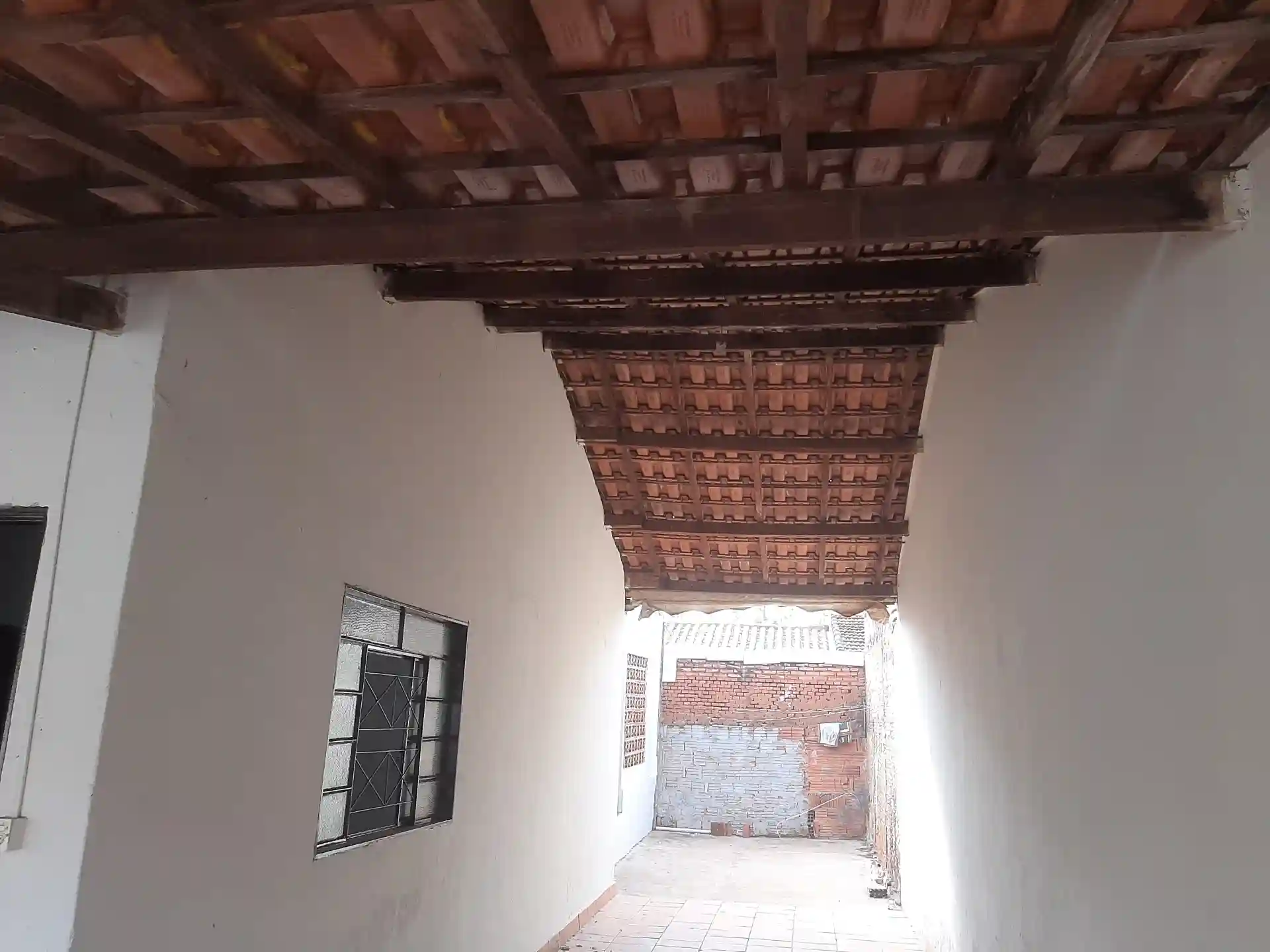 Casa com 2 quartos à venda, 90m² — foto 2 de 18