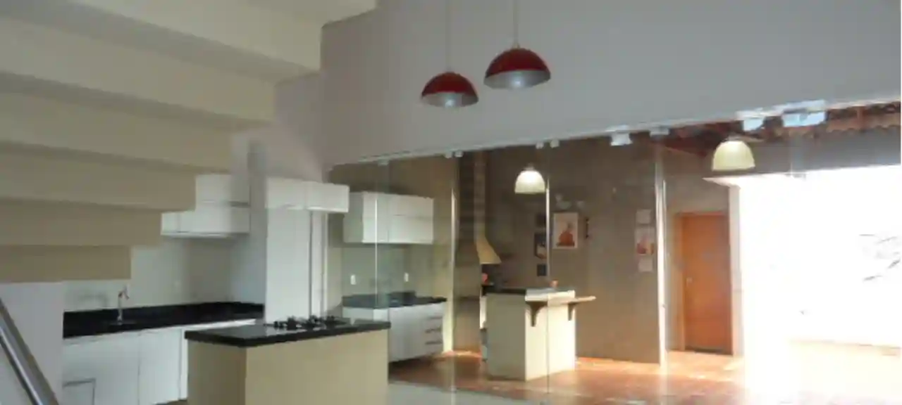 Casa de Condomínio com 3 quartos para aluguel, 350m² — foto 9 de 12