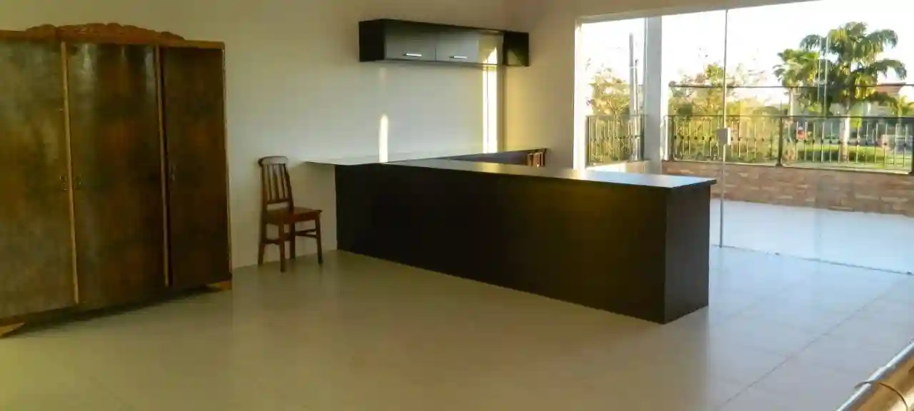Casa de Condomínio com 3 quartos para aluguel, 350m² — foto 8 de 12