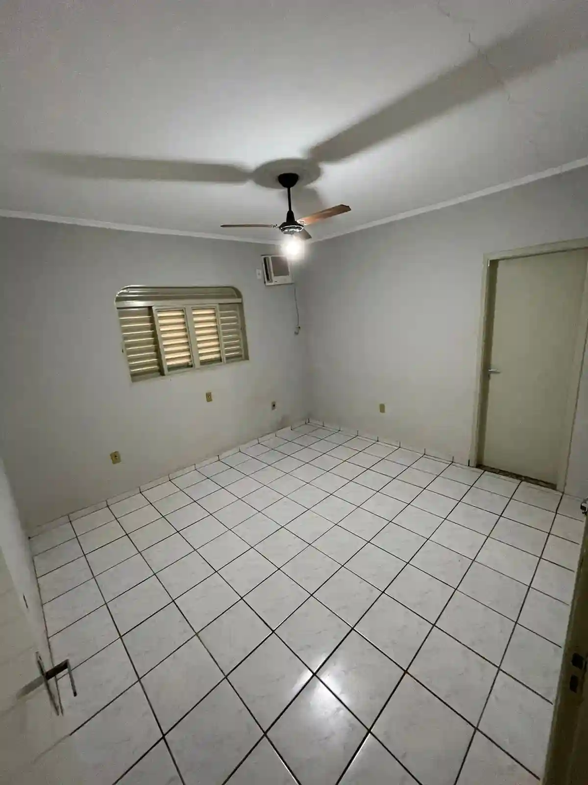 Casa com 3 quartos à venda, 377m² — foto 10 de 15