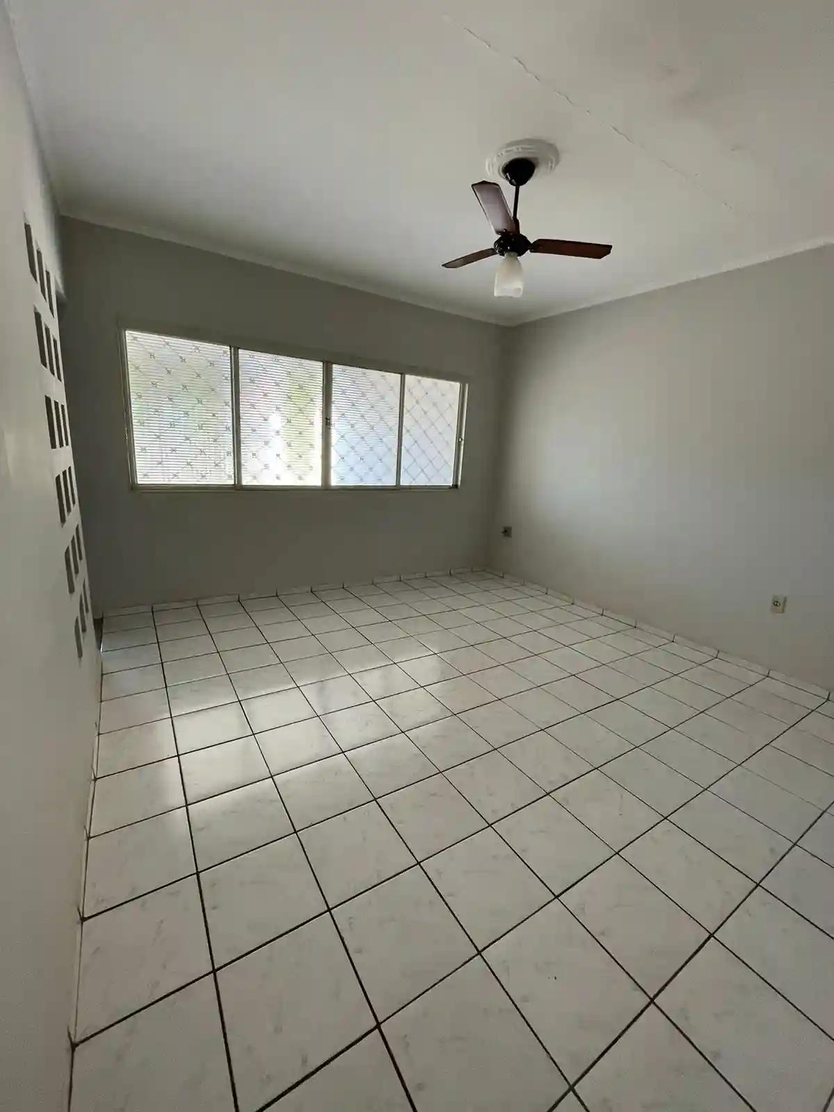 Casa com 3 quartos à venda, 377m² — foto 4 de 15