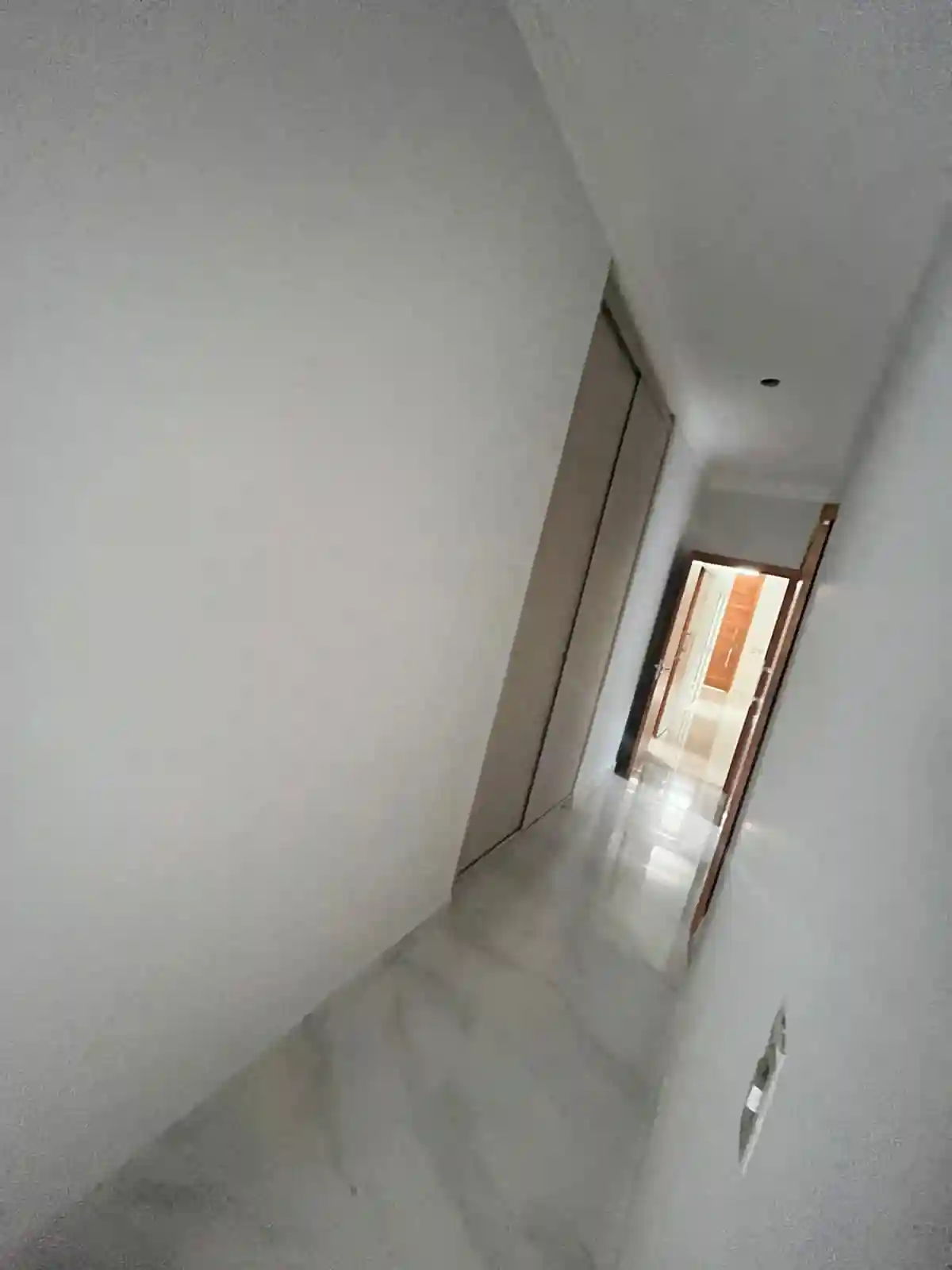 Casa de Condomínio com 3 quartos à venda, 267m² — foto 8 de 13