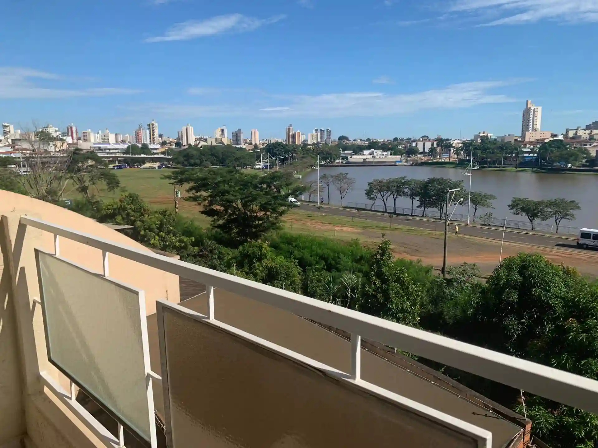 Apartamento com 3 quartos à venda, 98m² — foto 4 de 29