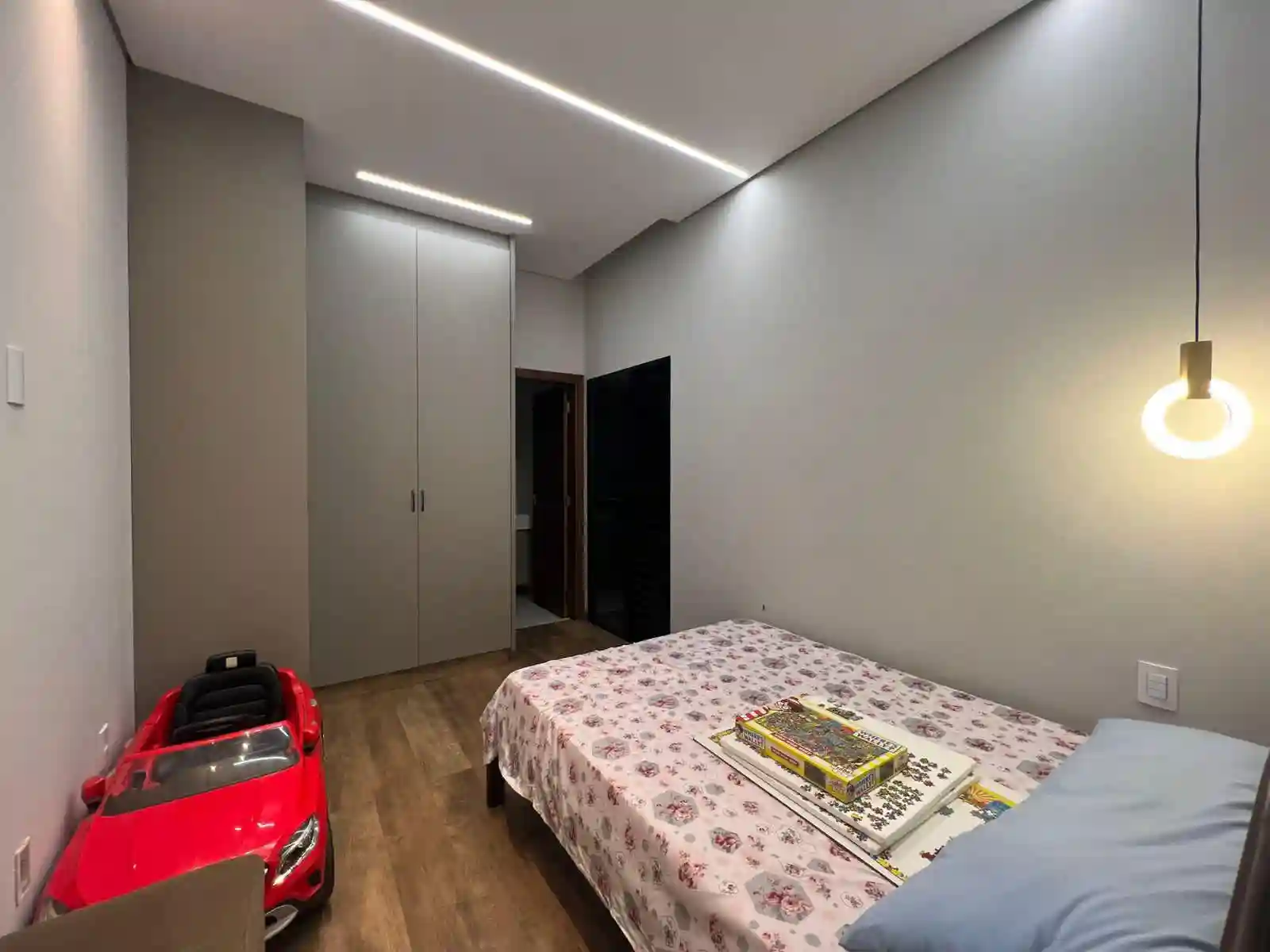 Casa de Condomínio com 3 quartos à venda, 360m² — foto 11 de 15