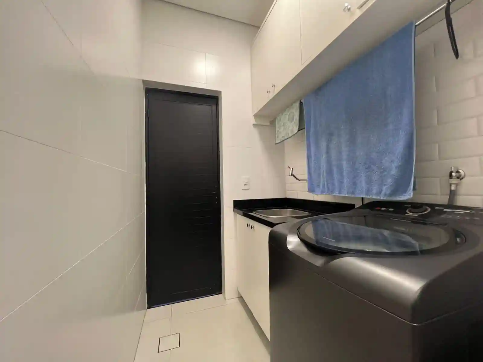 Casa de Condomínio com 3 quartos à venda, 360m² — foto 5 de 15
