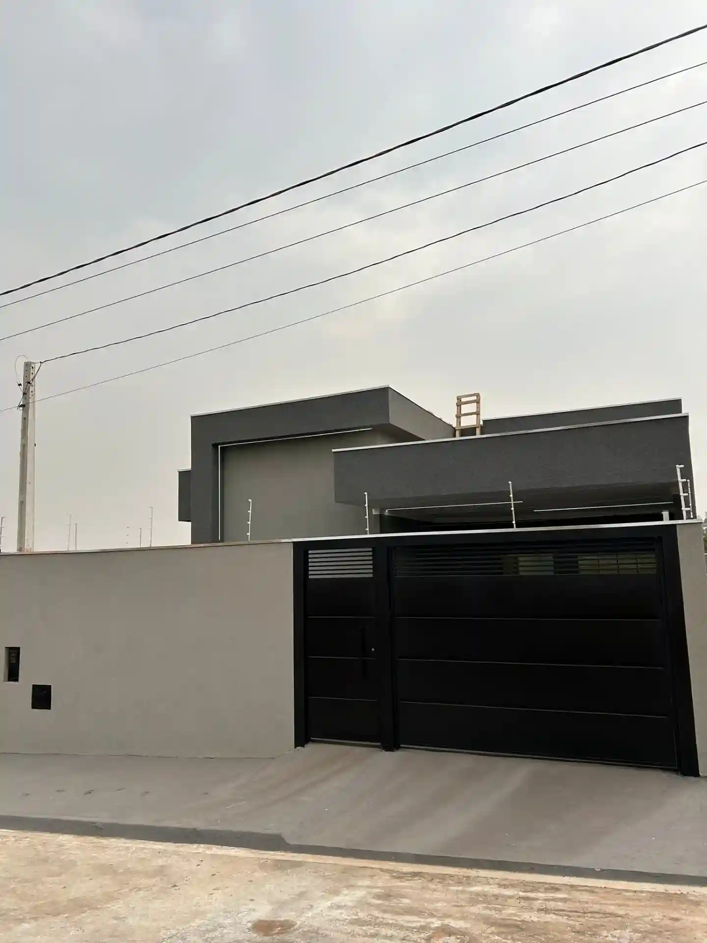 Casa com 3 quartos à venda, 119m² — foto 2 de 17