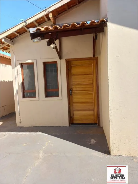 Casa à venda — foto 4 de 6