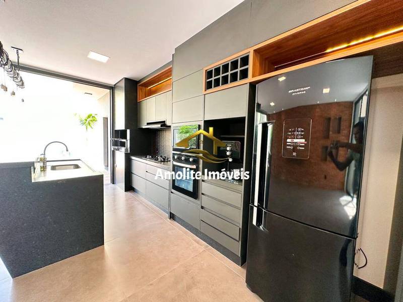 Casa de Condomínio com 3 quartos à venda, 237m² — foto 60 de 81