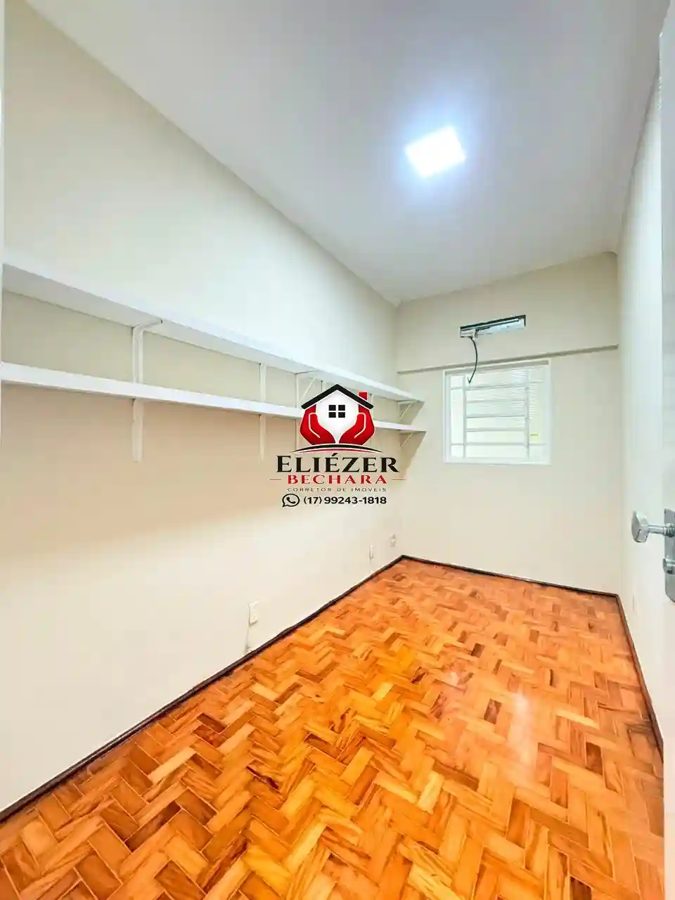Casa com 3 quartos à venda, 167m² — foto 3 de 27