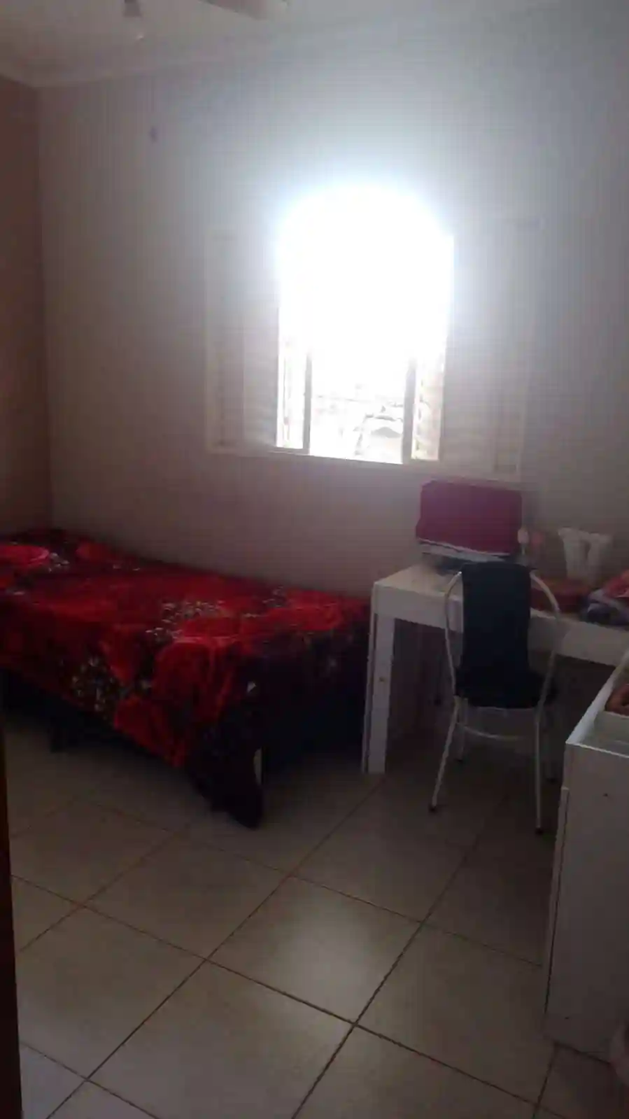 Casa com 3 quartos à venda, 200m² — foto 9 de 14