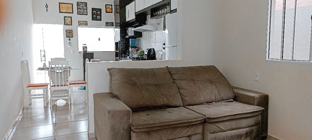 Casa à venda — foto 6 de 16