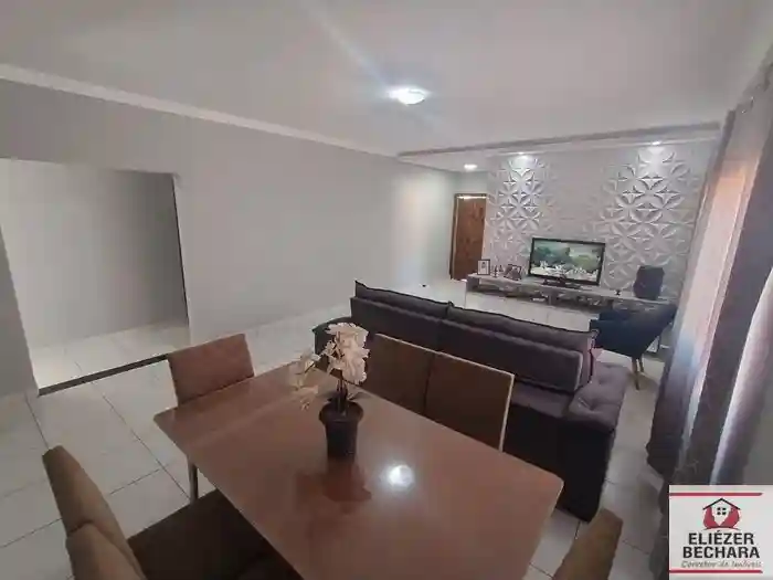 Fazenda / Sítio / Chácara com 3 quartos à venda, 1000m² — foto 15 de 39