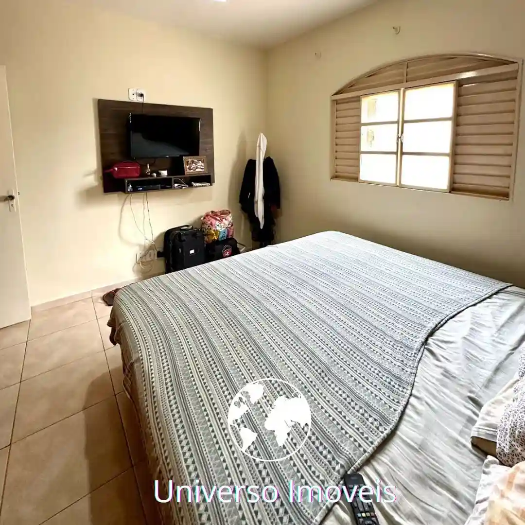 Casa com 3 quartos à venda, 120m² — foto 9 de 17