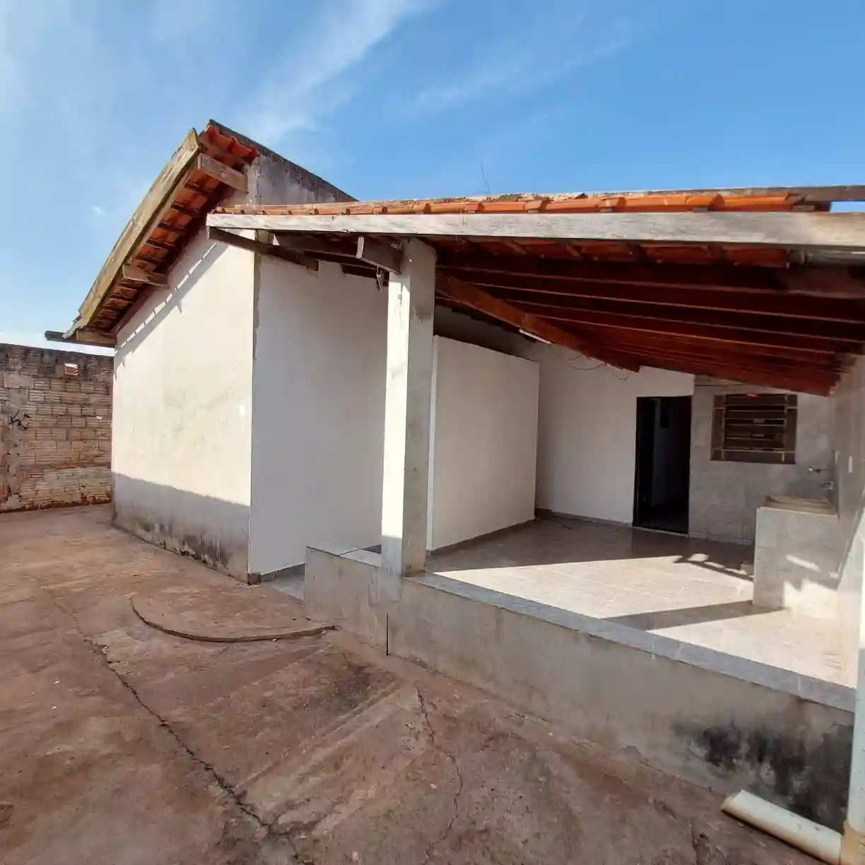 Casa com 2 quartos à venda, 200m² — foto 9 de 10