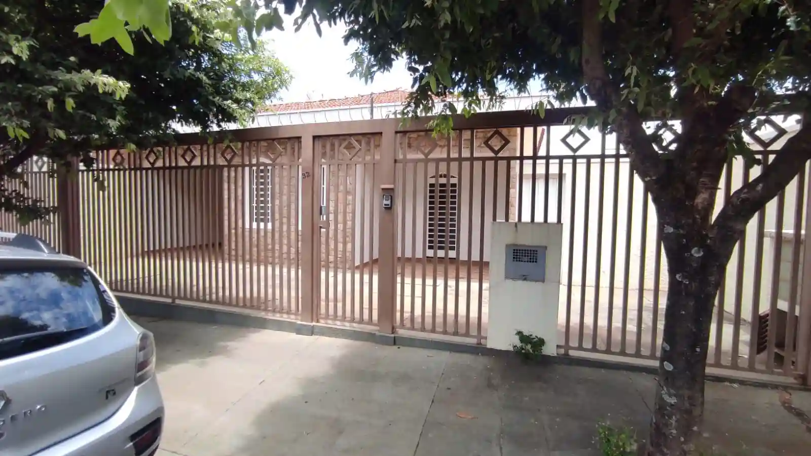 Casa com 3 quartos à venda, 495m² — foto 2 de 33
