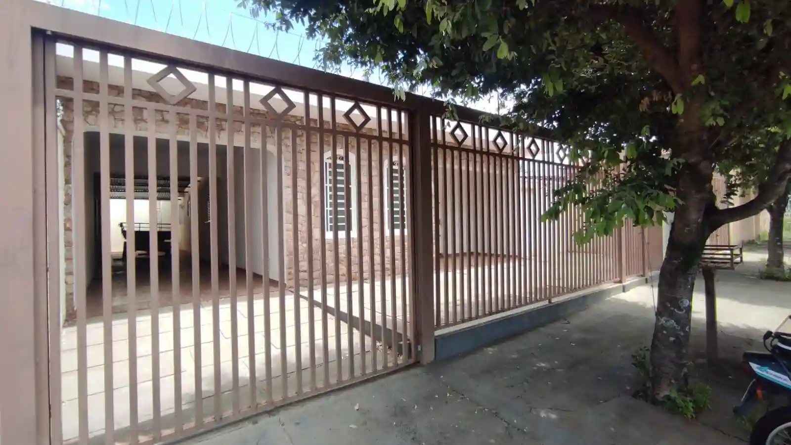 Casa com 3 quartos à venda, 495m² — foto 3 de 33