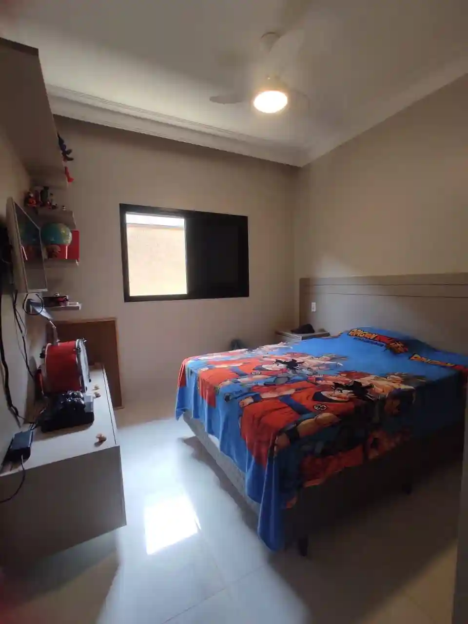Casa de Condomínio com 3 quartos à venda, 232m² — foto 13 de 23