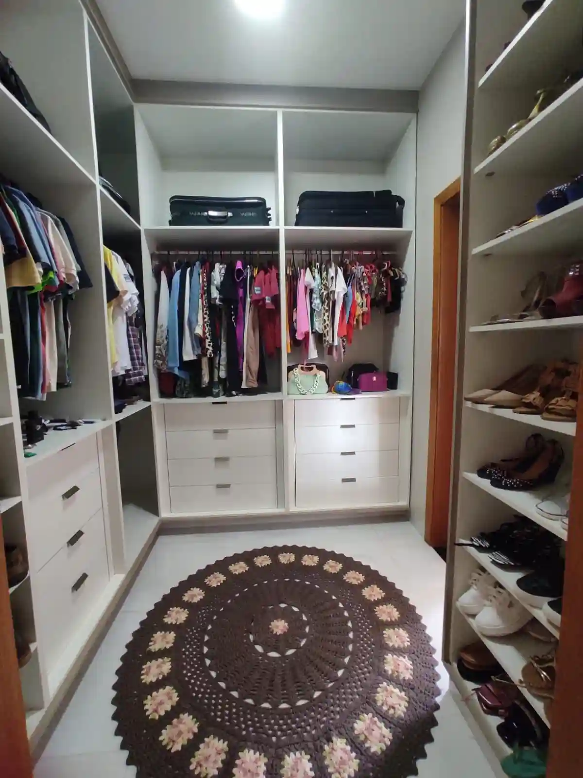Casa de Condomínio com 3 quartos à venda, 232m² — foto 21 de 23