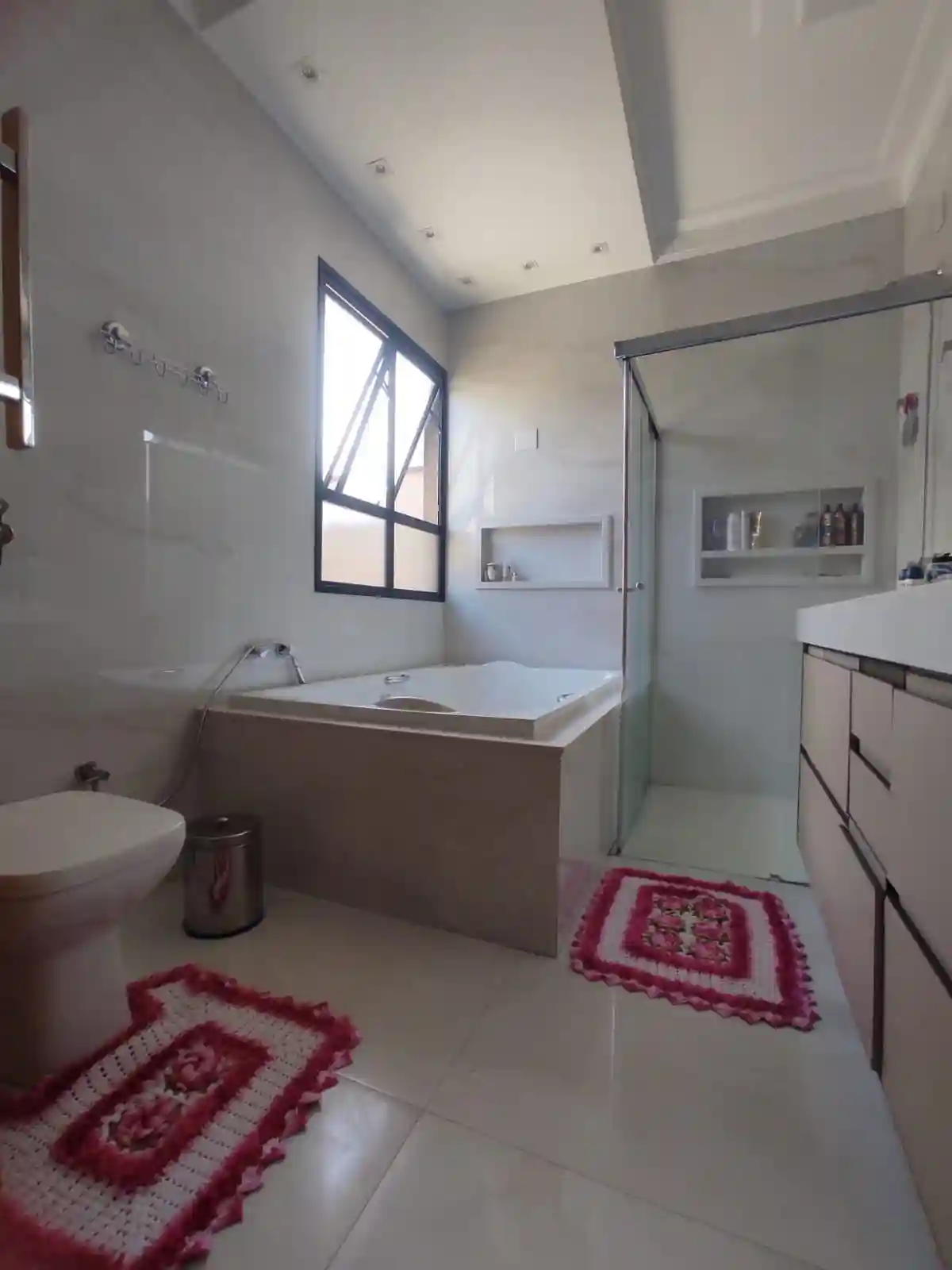 Casa de Condomínio com 3 quartos à venda, 232m² — foto 22 de 23