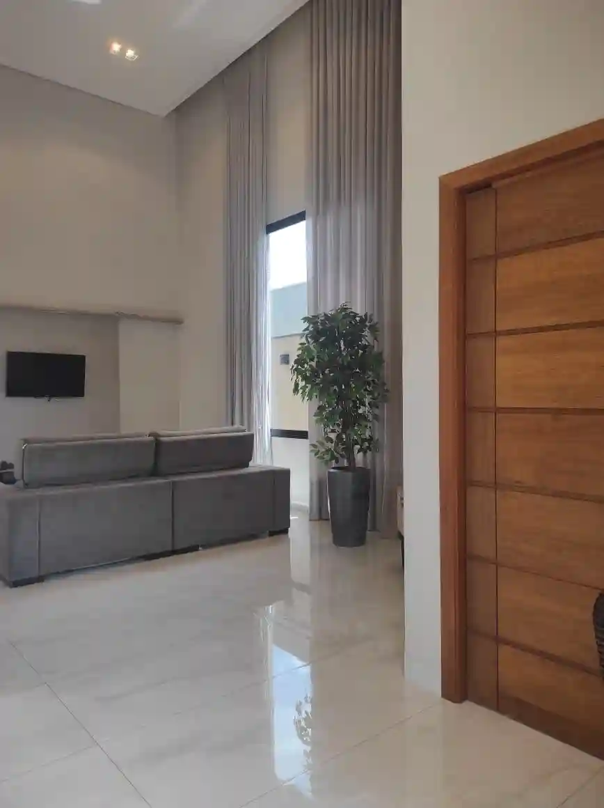 Casa de Condomínio com 3 quartos à venda, 232m² — foto 3 de 23