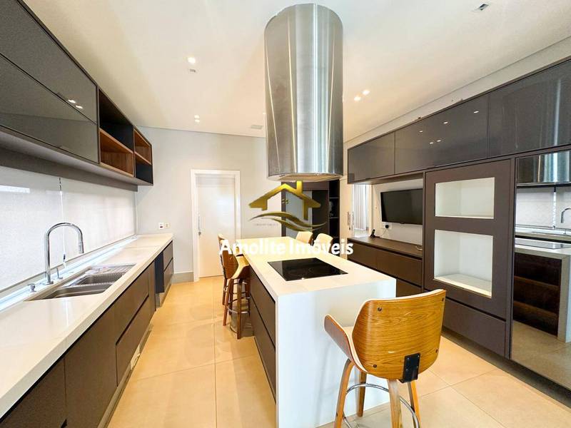 Casa de Condomínio com 4 quartos à venda, 540m² — foto 27 de 32