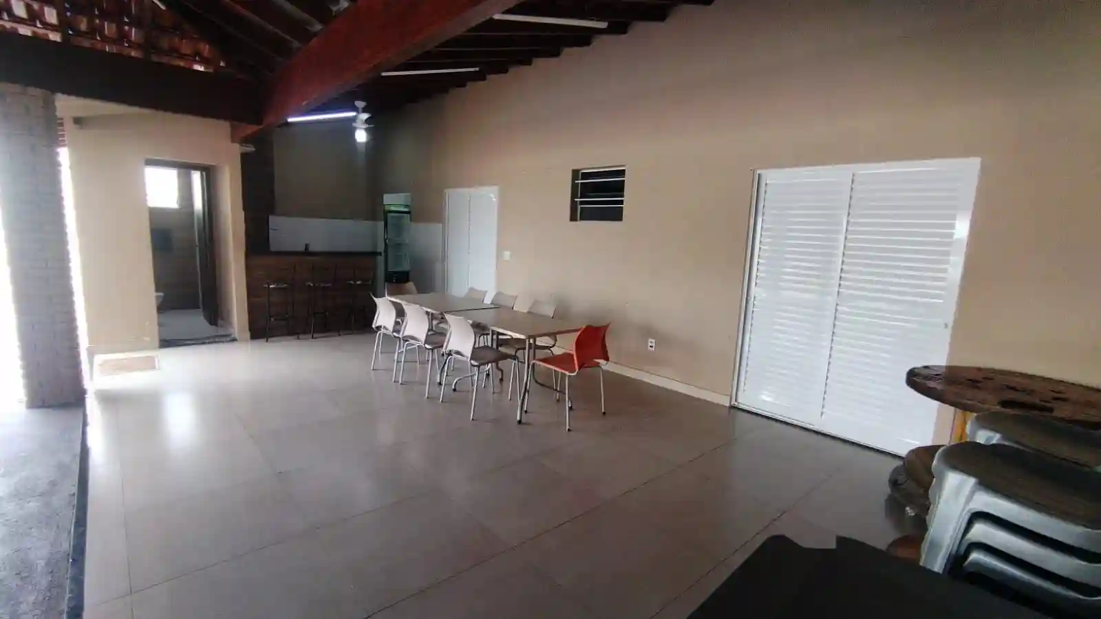 Casa com 2 quartos à venda, 110m² — foto 3 de 14