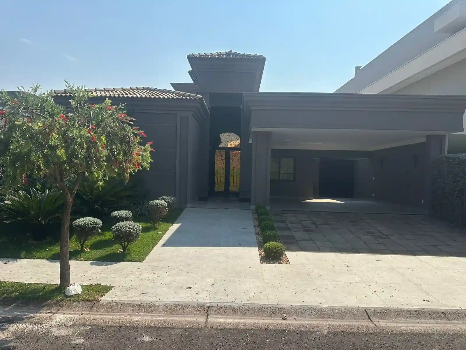 Casa de Condomínio com 3 quartos à venda, 475m² — foto 1 de 22