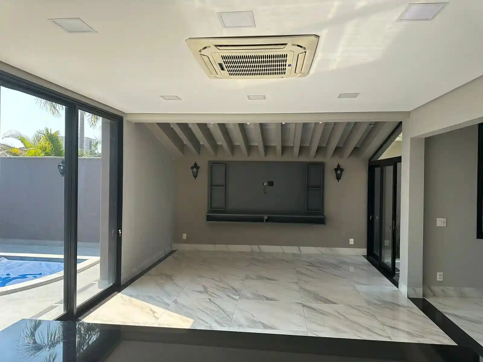 Casa de Condomínio com 3 quartos à venda, 475m² — foto 3 de 22
