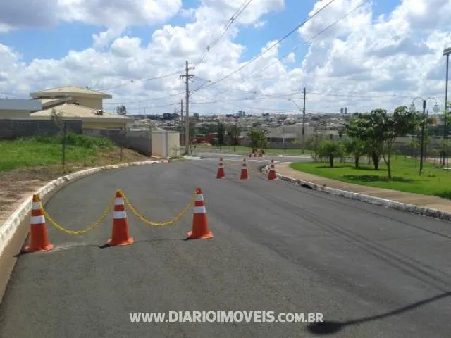 Terreno / Lote / Condomínio à venda — foto 5 de 5