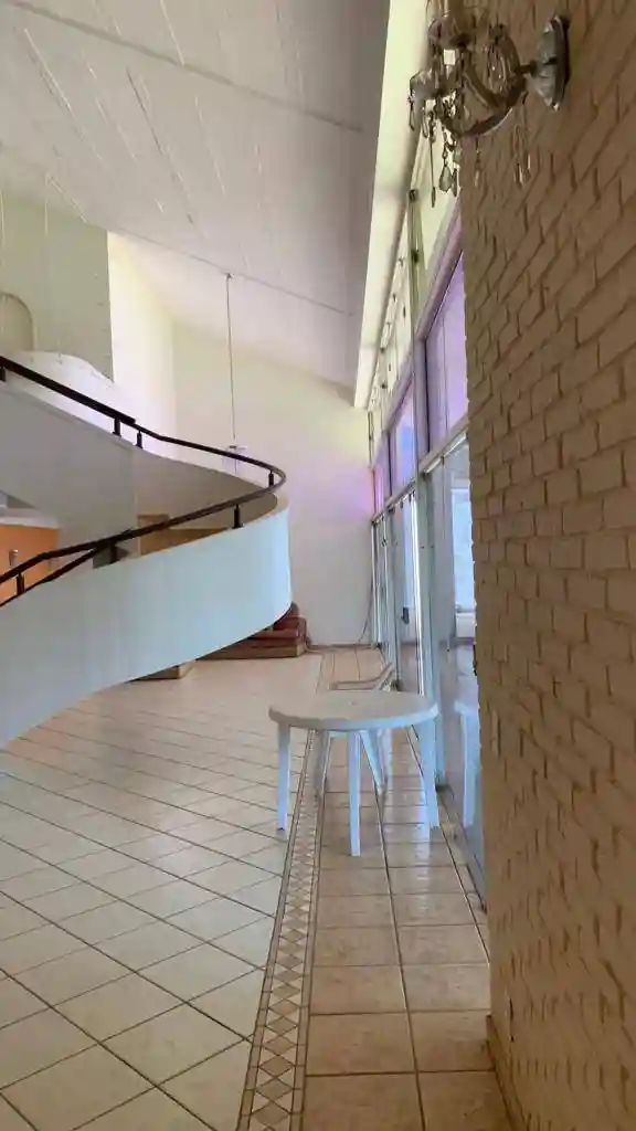 Casa Comercial com 5 quartos à venda, 562m² — foto 14 de 30