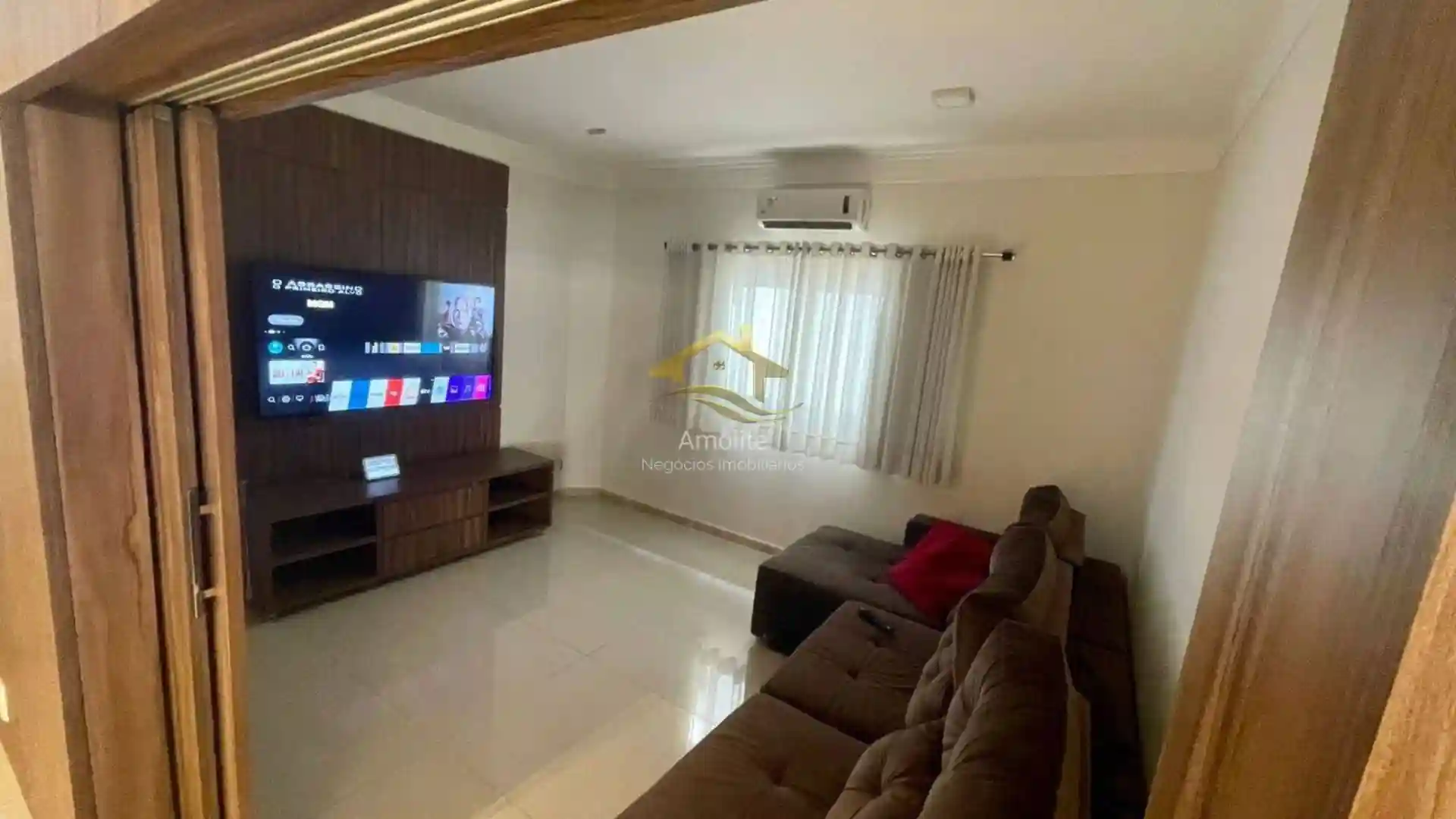 Casa de Condomínio com 4 quartos à venda, 284m² — foto 7 de 35
