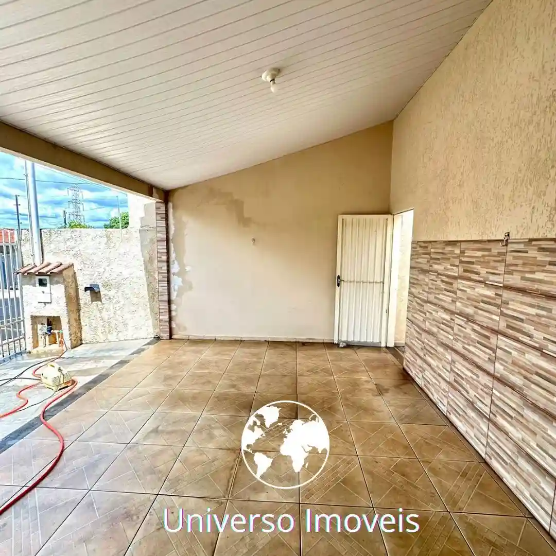Casa com 3 quartos à venda, 115m² — foto 3 de 13