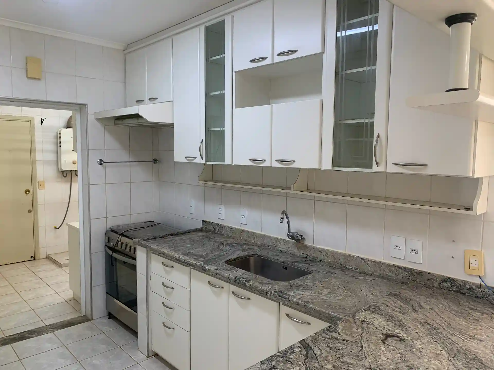 Apartamento com 3 quartos à venda, 280m² — foto 38 de 46