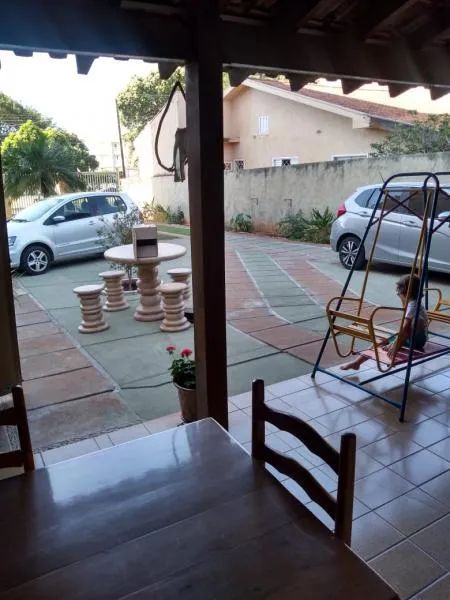 Casa à venda — foto 1 de 6