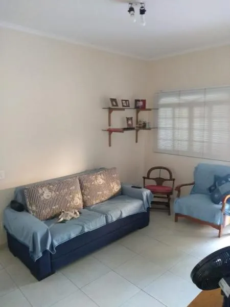 Casa à venda — foto 3 de 6