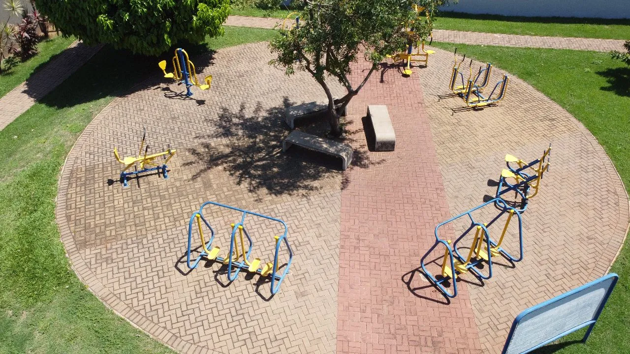 Terreno / Lote / Condomínio à venda — foto 2 de 2