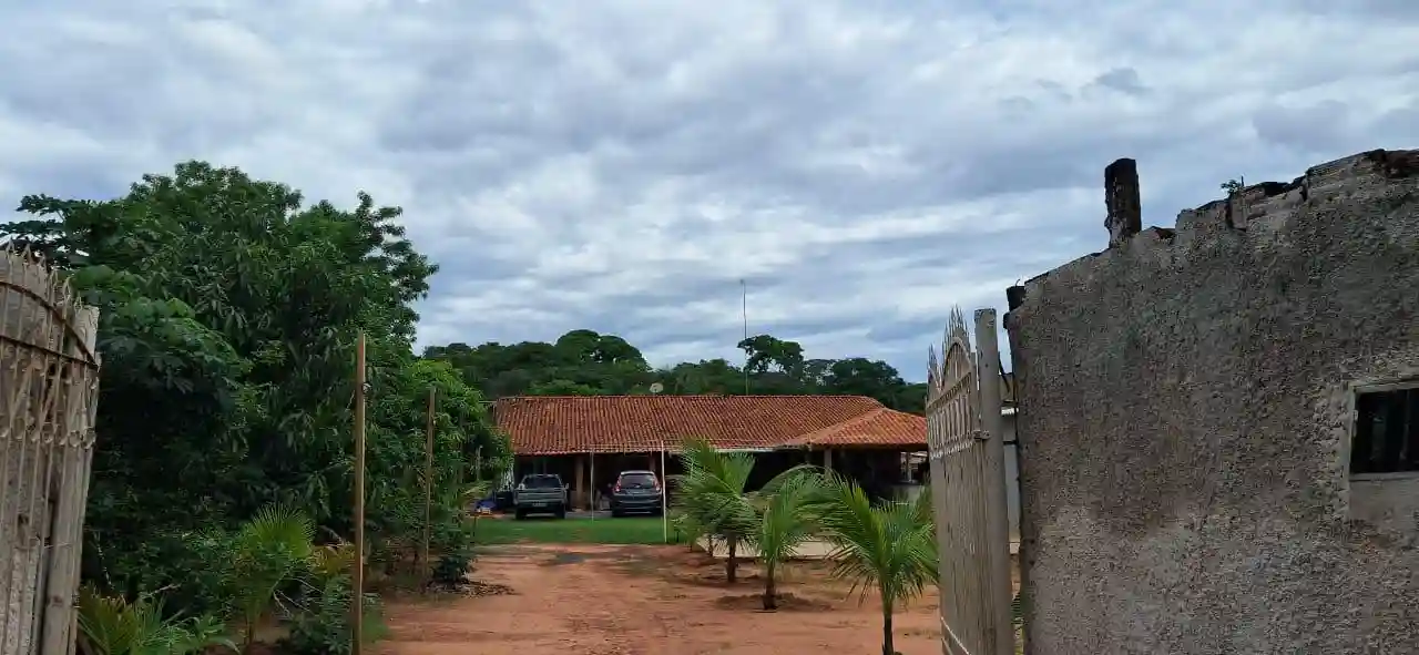 Fazenda / Sítio / Chácara com 2 quartos à venda, 3000m² — foto 3 de 27