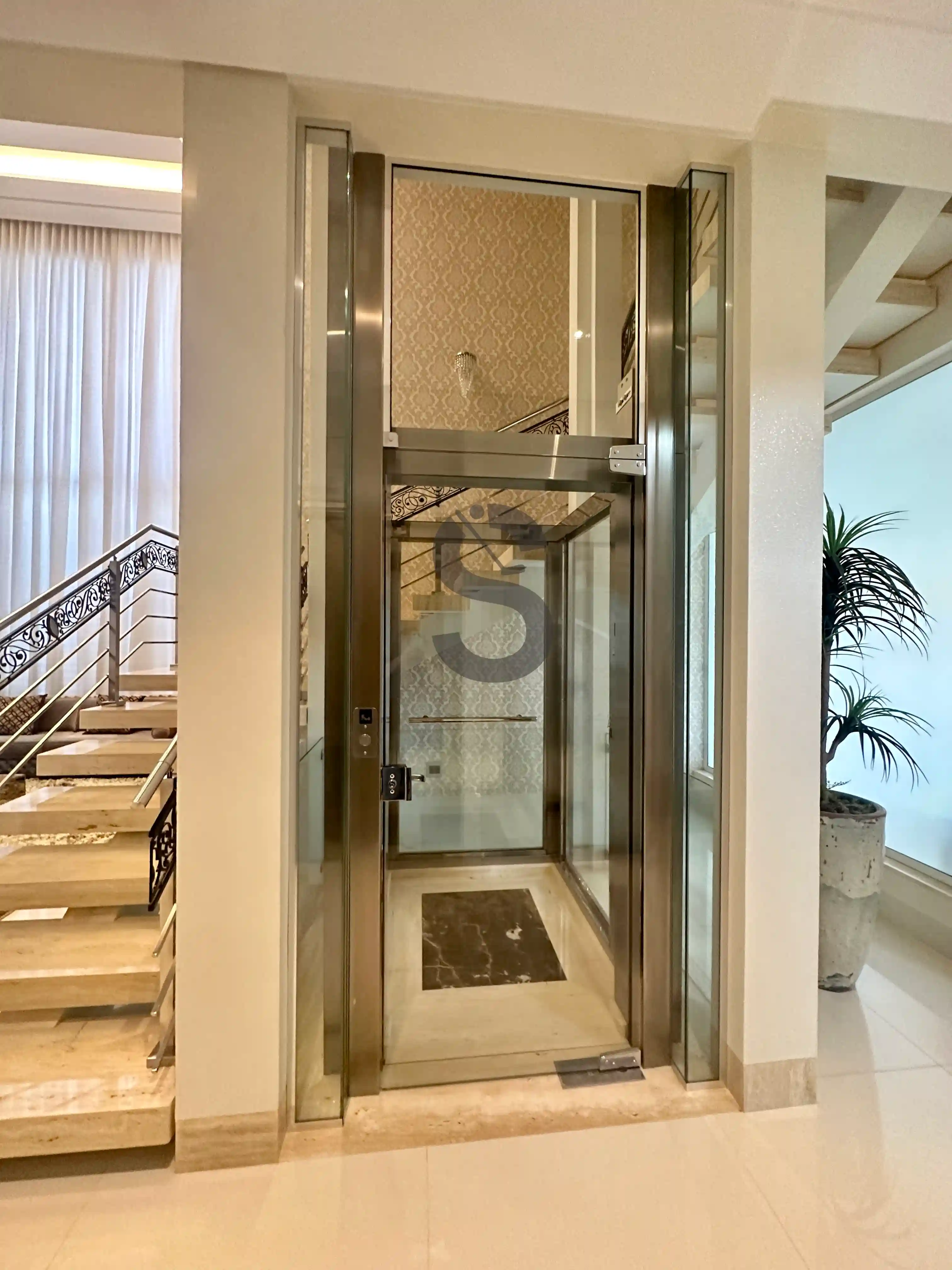 Casa de Condomínio com 3 quartos à venda, 390m² — foto 11 de 16