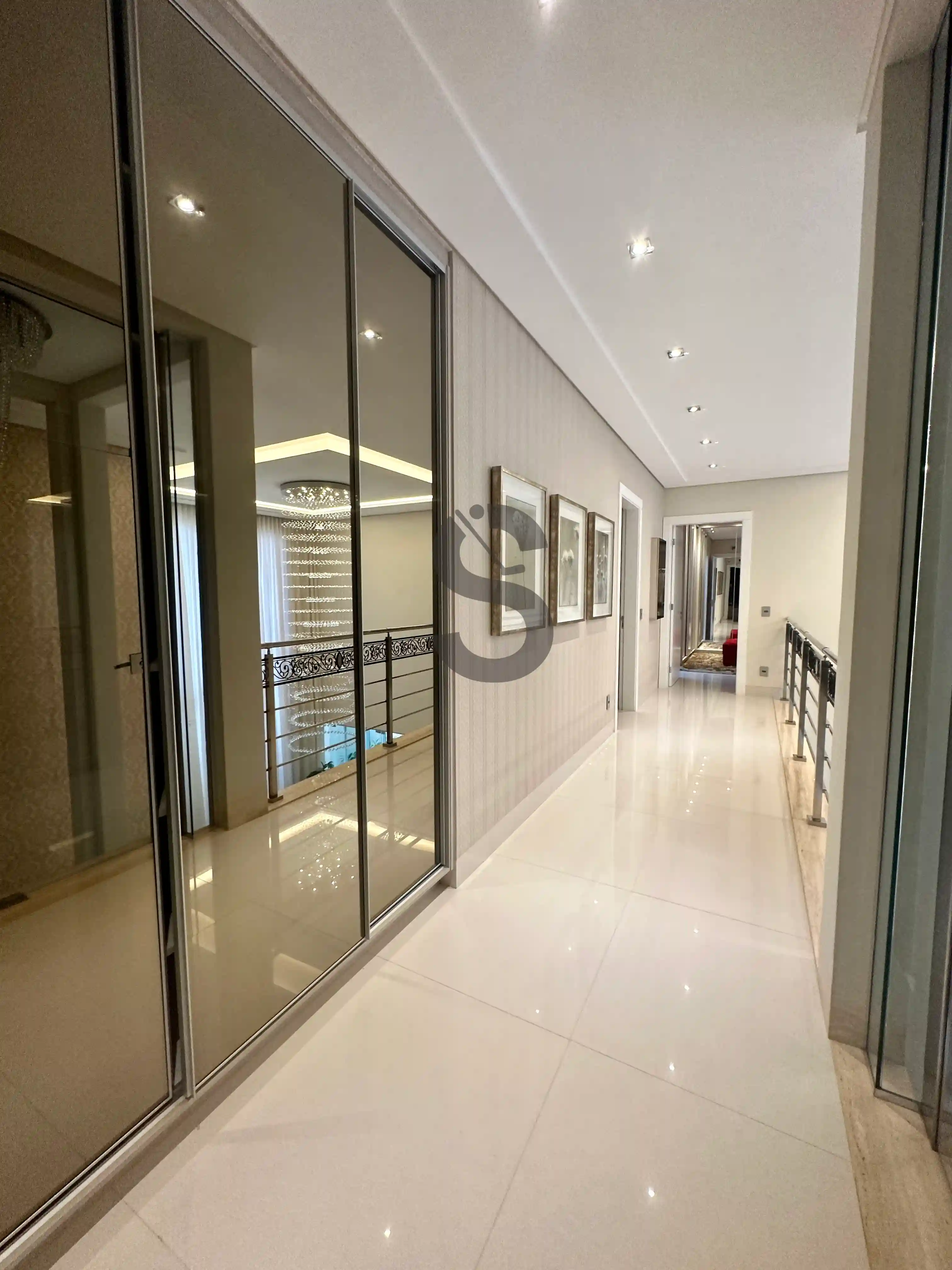 Casa de Condomínio com 3 quartos à venda, 390m² — foto 12 de 16