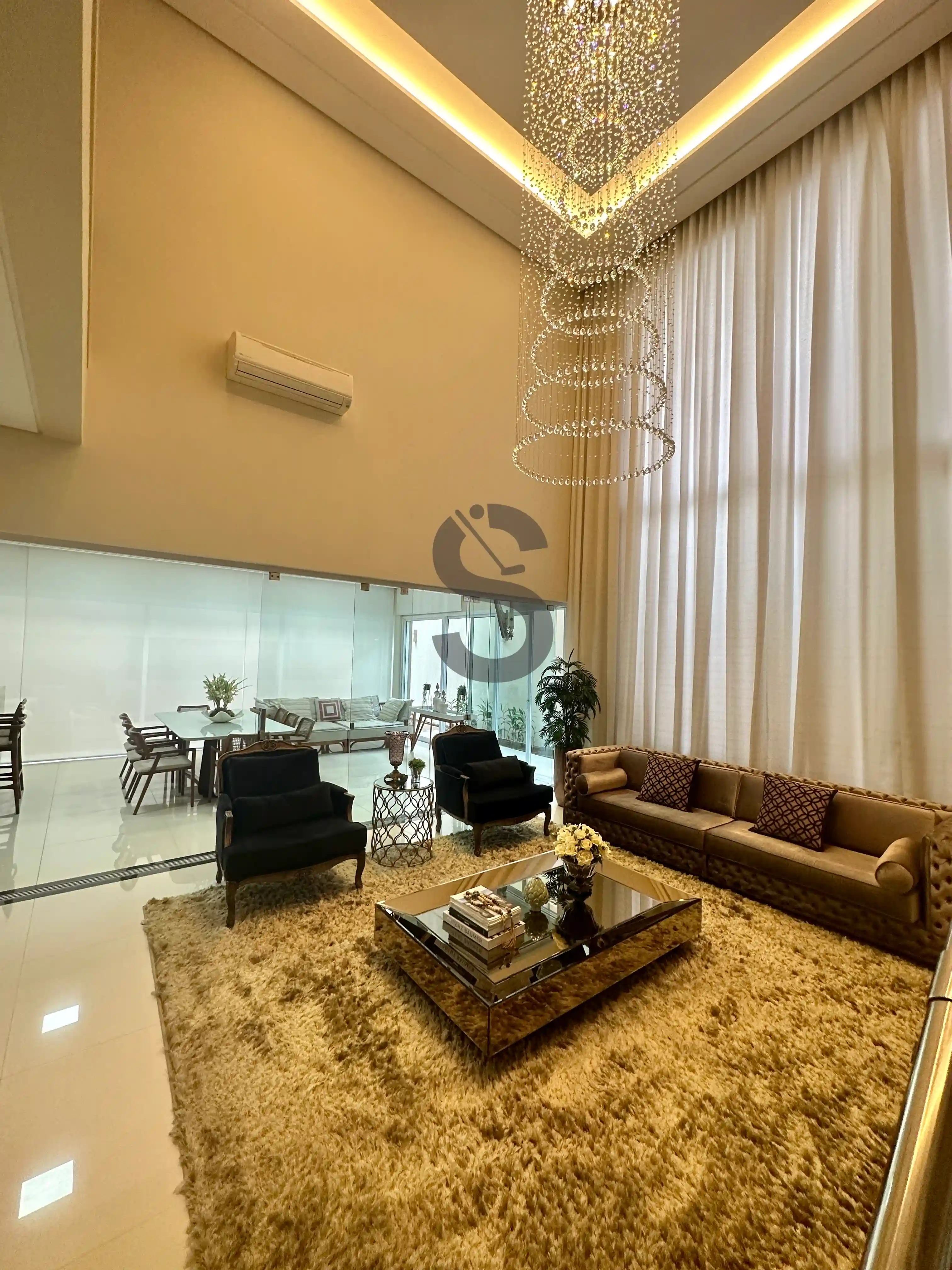 Casa de Condomínio com 3 quartos à venda, 390m² — foto 1 de 16
