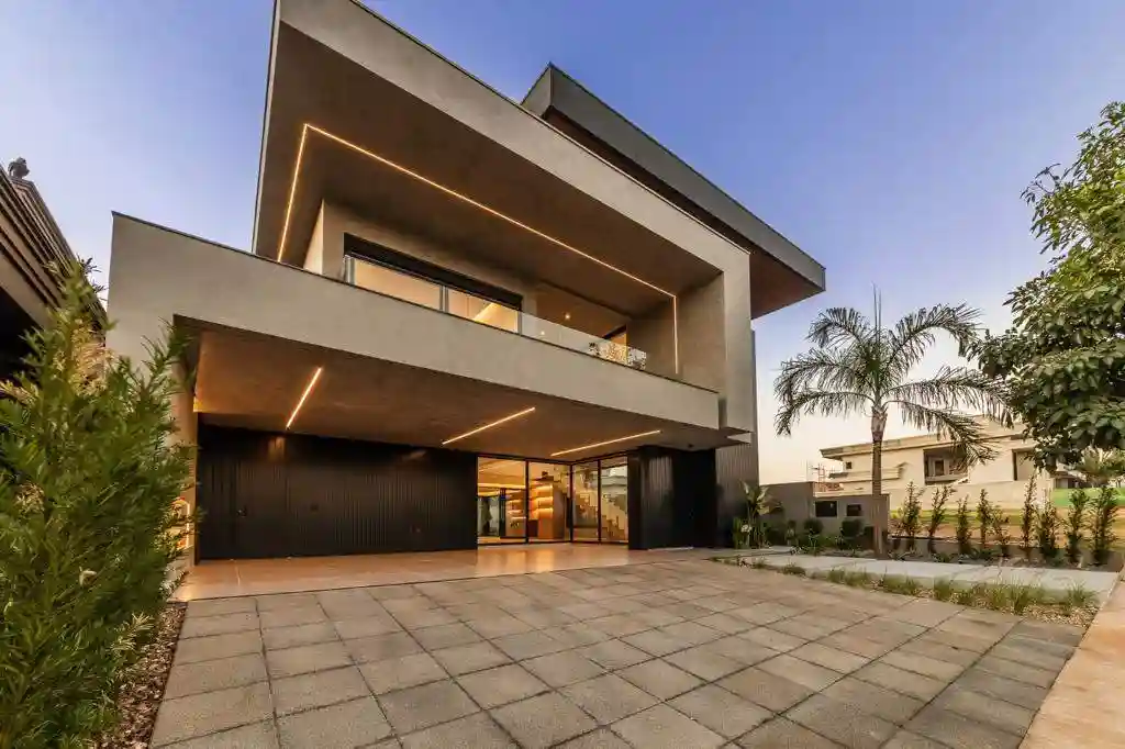 Casa de Condomínio com 4 quartos à venda, 395m² — foto 1 de 24
