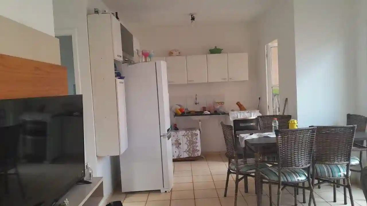 Casa de Condomínio com 2 quartos à venda, 10m² — foto 3 de 12