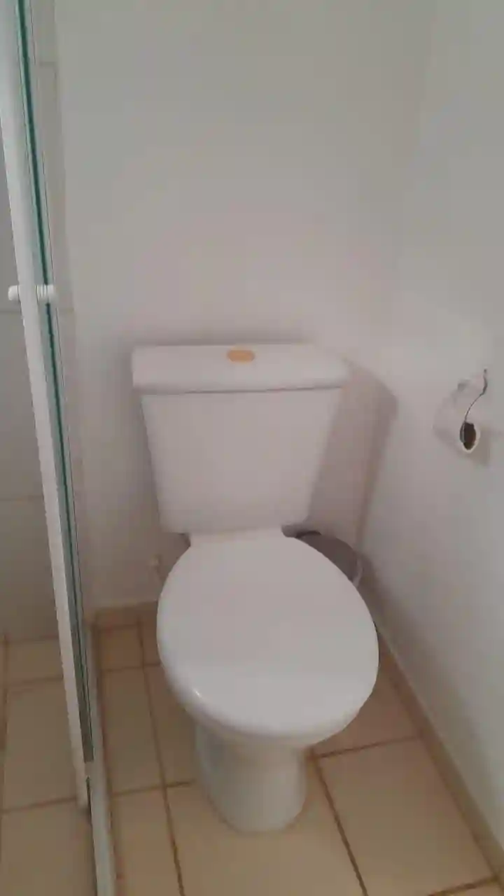 Casa de Condomínio com 2 quartos à venda, 10m² — foto 7 de 12