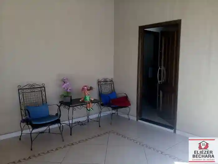 Casa à venda — foto 3 de 15
