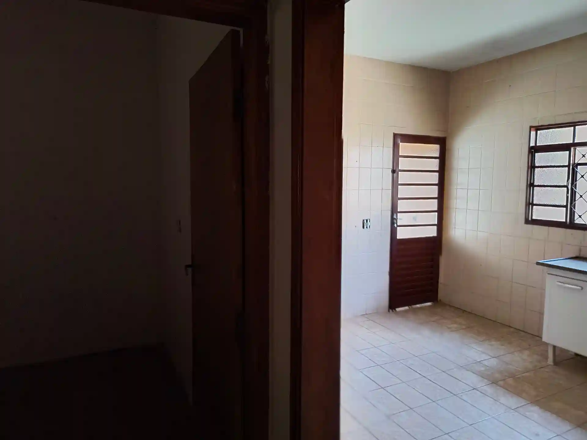 Casa com 3 quartos à venda, 275m² — foto 19 de 30