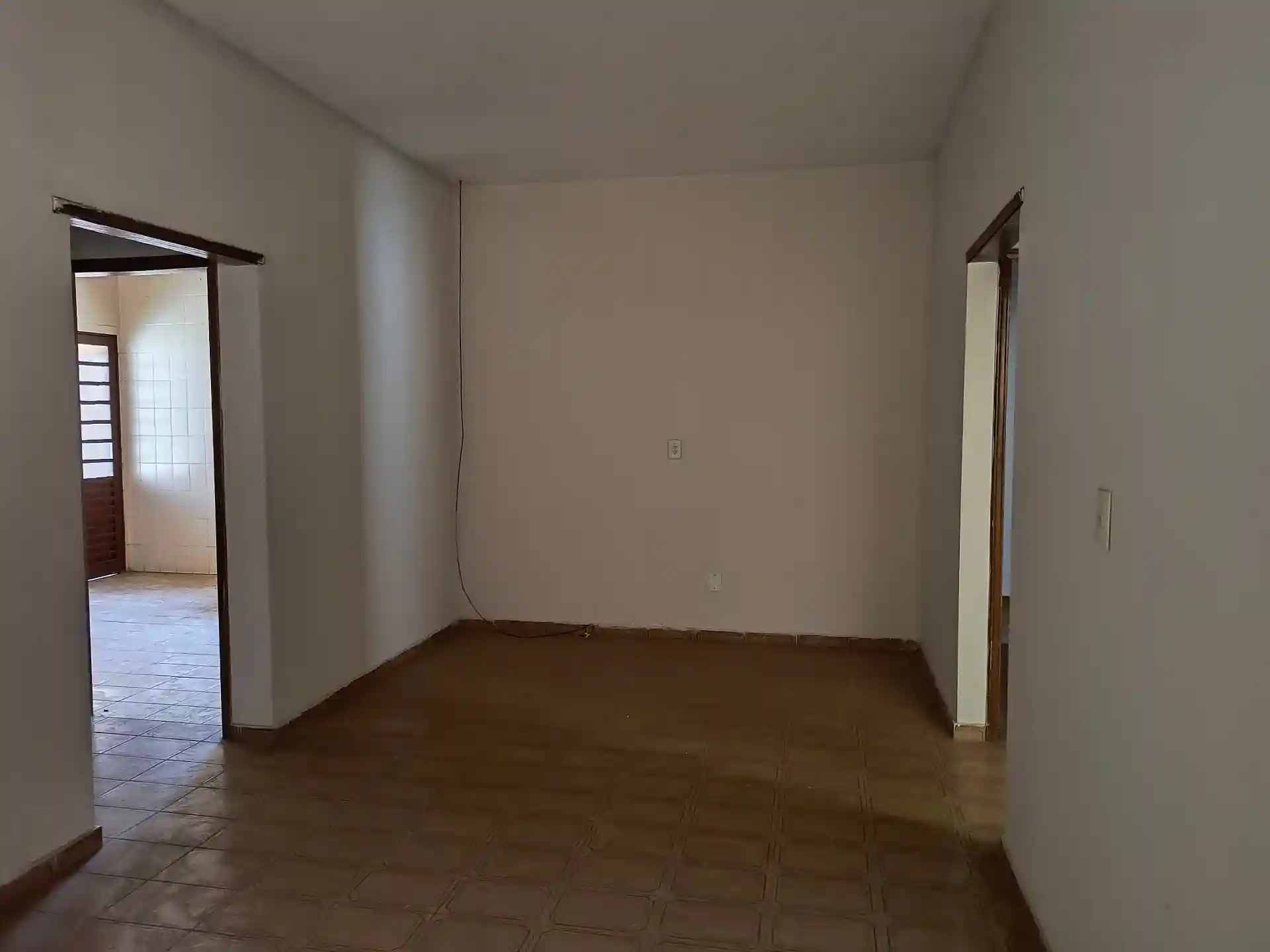 Casa com 3 quartos à venda, 275m² — foto 3 de 30