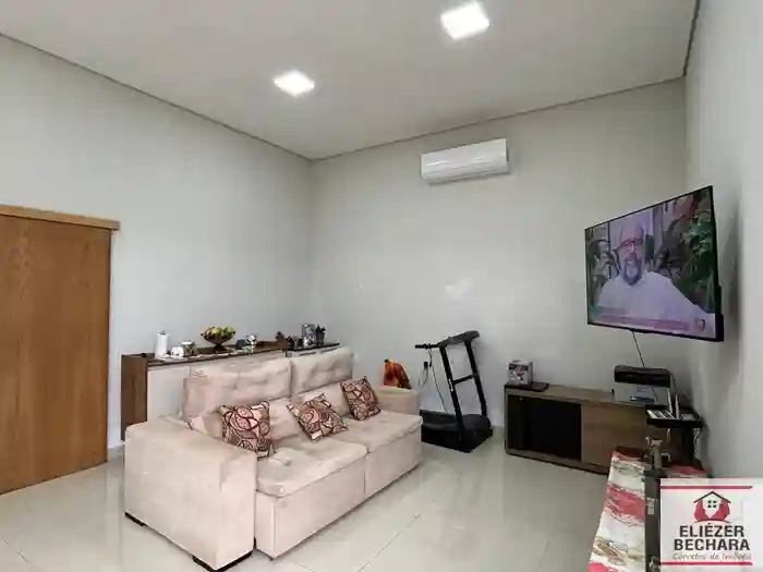 Casa com 3 quartos à venda, 140m² — foto 5 de 9