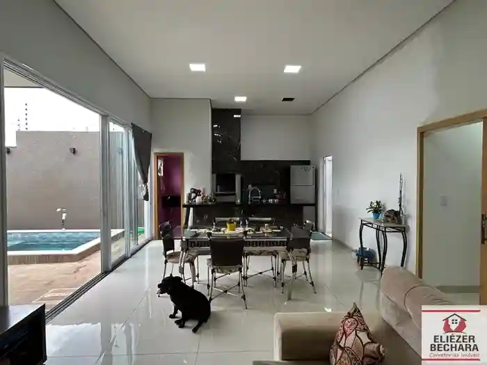 Casa com 3 quartos à venda, 140m² — foto 4 de 9